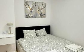 Mei Apartment Near Chopin Airport Warsaw